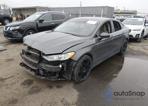 2020 Ford Fusion S z USA, uszkodzony, nr VIN 3FA6P0G76LR256257